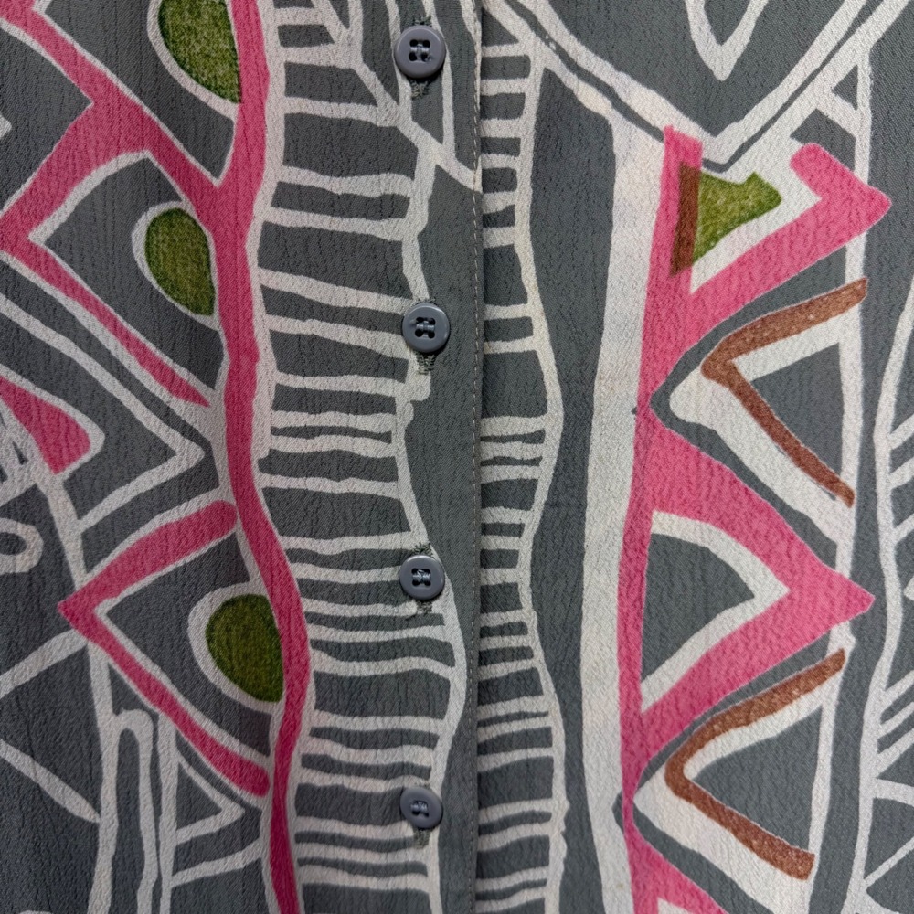 VTG Tribal Mask Print Rayon Shift Dress Grey Pink Sleeveless Button Down NWT M‎ - Picture 3 of 12